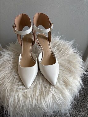 Ginia Two-Tone Cream and Brown Pointed Ankle-Strap Heels